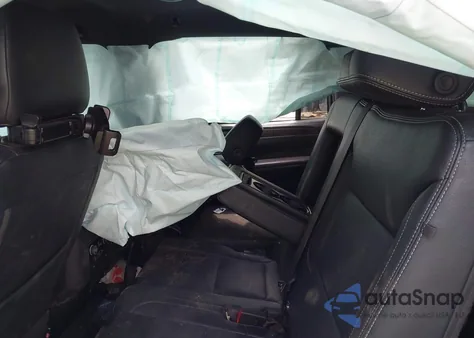 2023 Chevrolet Suburban 4Wd Ls z USA, uszkodzony, nr VIN 1GNSKBKD0PR149617